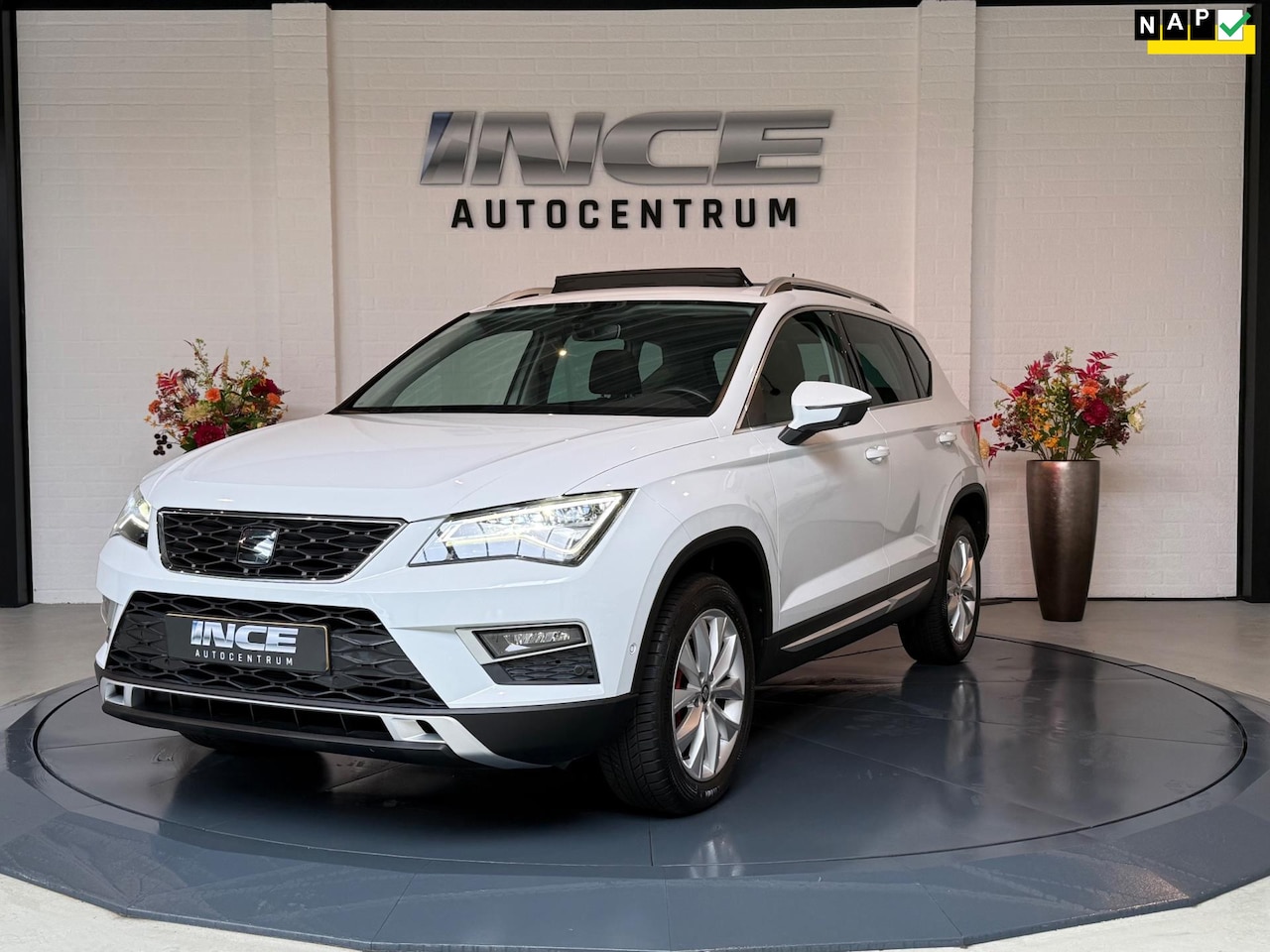 SEAT Ateca - 1.0 EcoTSI Limited Edition | Carplay | Camera | PANO - AutoWereld.nl