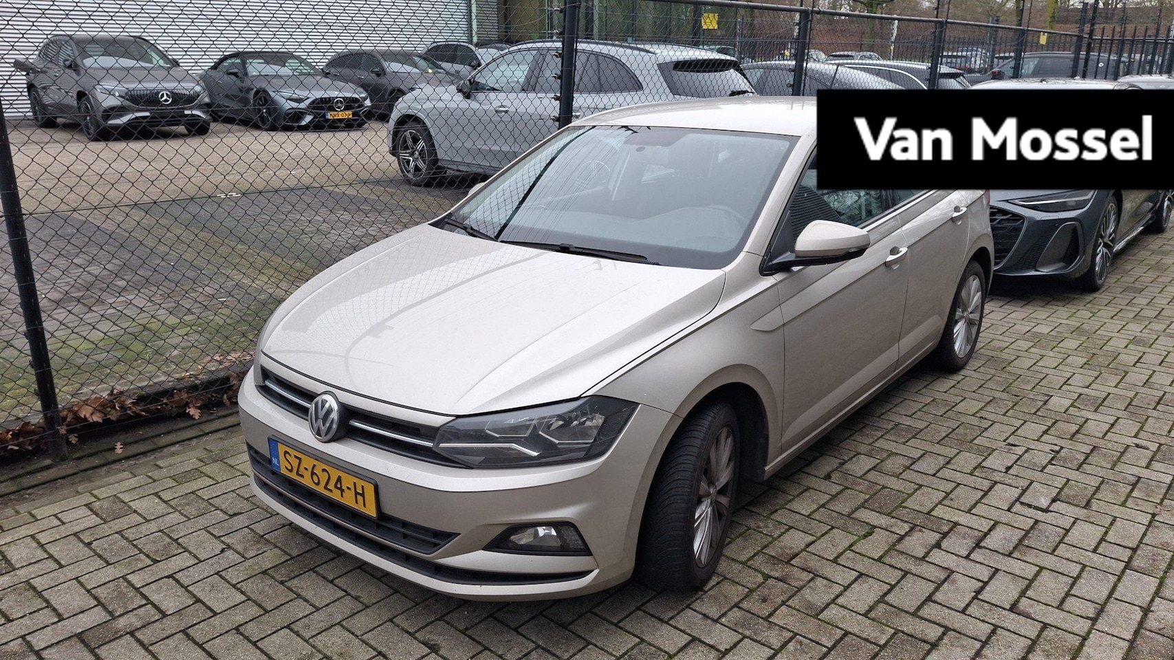 Volkswagen Polo - 1.0 TSI Comfortline | 95PK | All Season Banden | Adaptive Cruise Control | Airco | - AutoWereld.nl