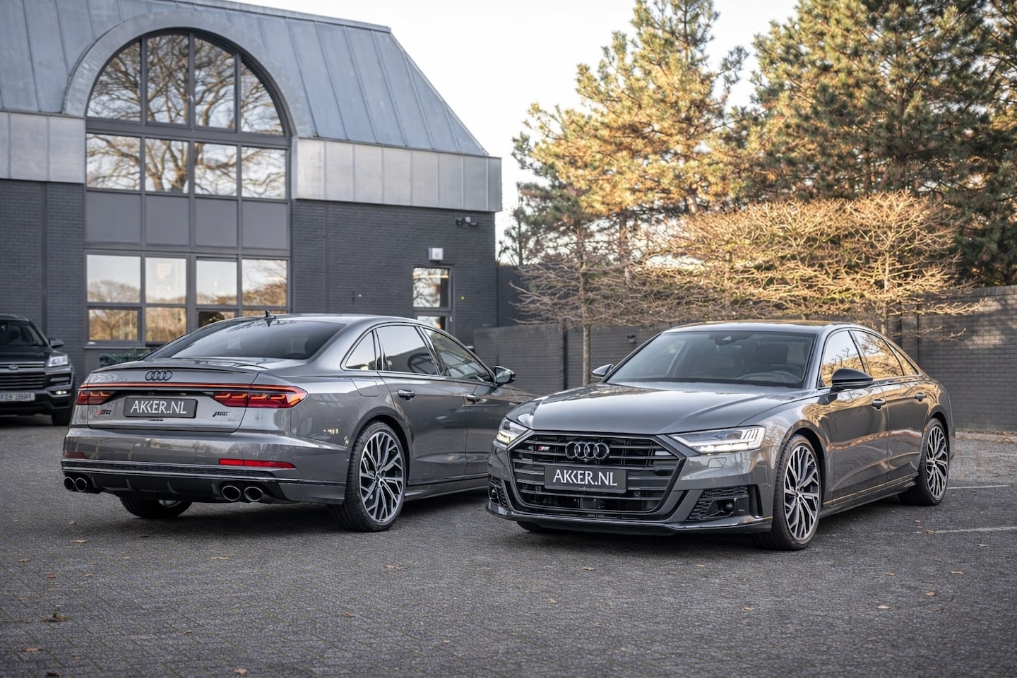 Audi S8 - 4.0-V8 NP.255k | Keram. Schijven | 4x El. Stoelen | Head-up | AI Active Susp. | 4Wsturing - AutoWereld.nl