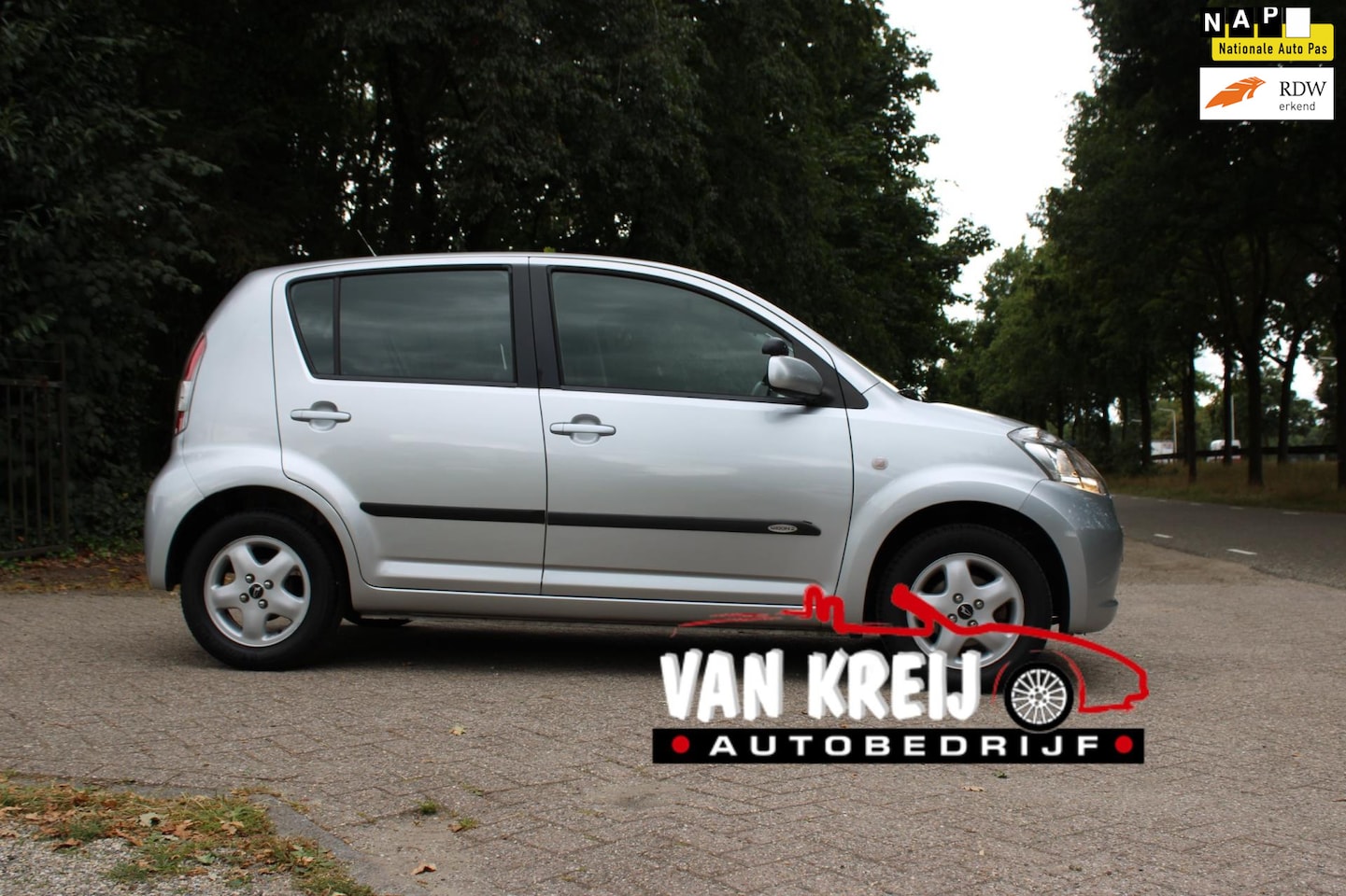 Daihatsu Sirion 2 - 1.3-16V Prestige 1.3-16V Prestige, Airco, Cv, 166328km+Nap - AutoWereld.nl