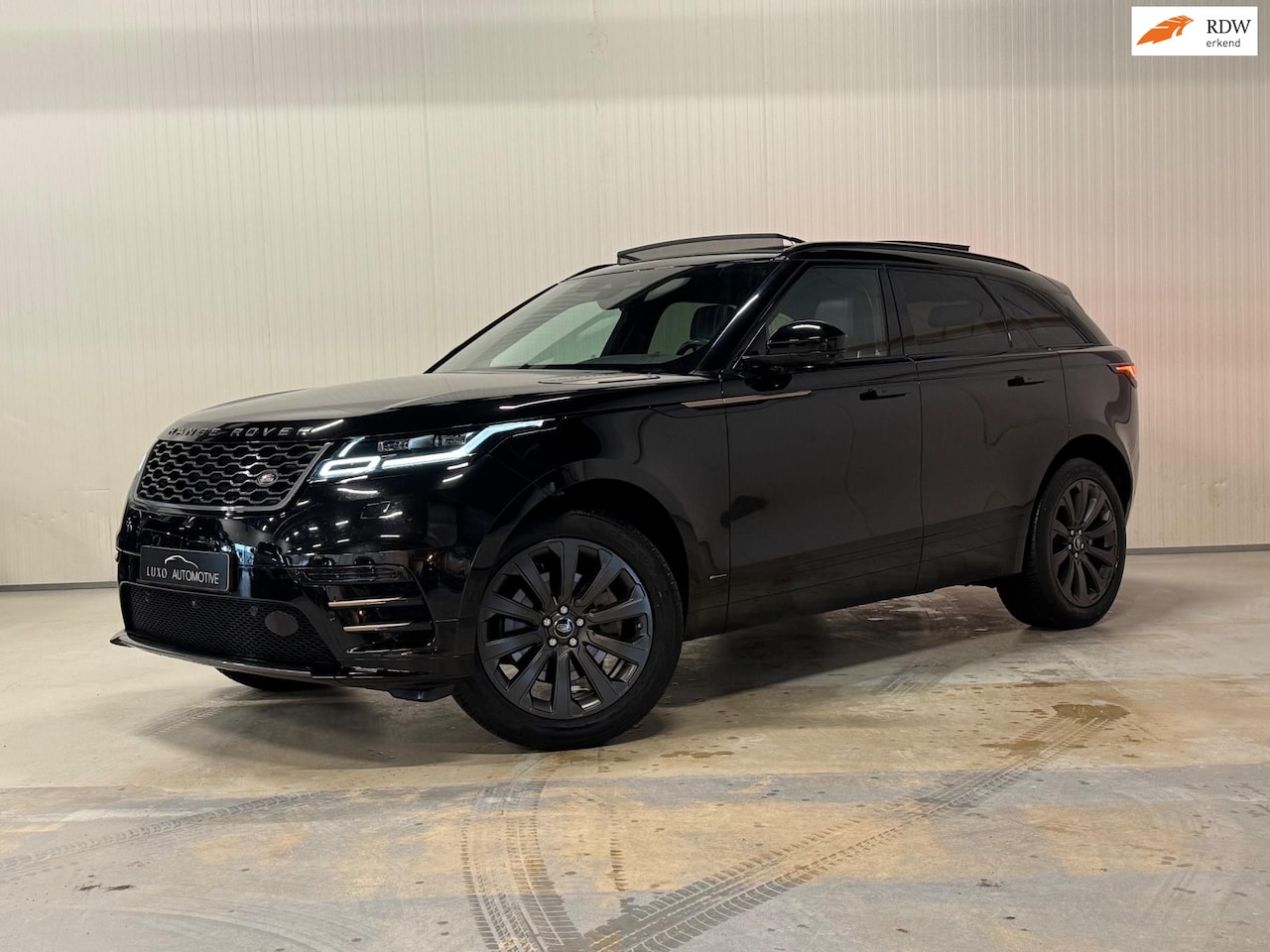 Land Rover Range Rover Velar - 2.0 P250 Turbo AWD R-Dynamic HSE | PANO | MERIDIAN | 360 CAMERA | TREKHAAK - AutoWereld.nl