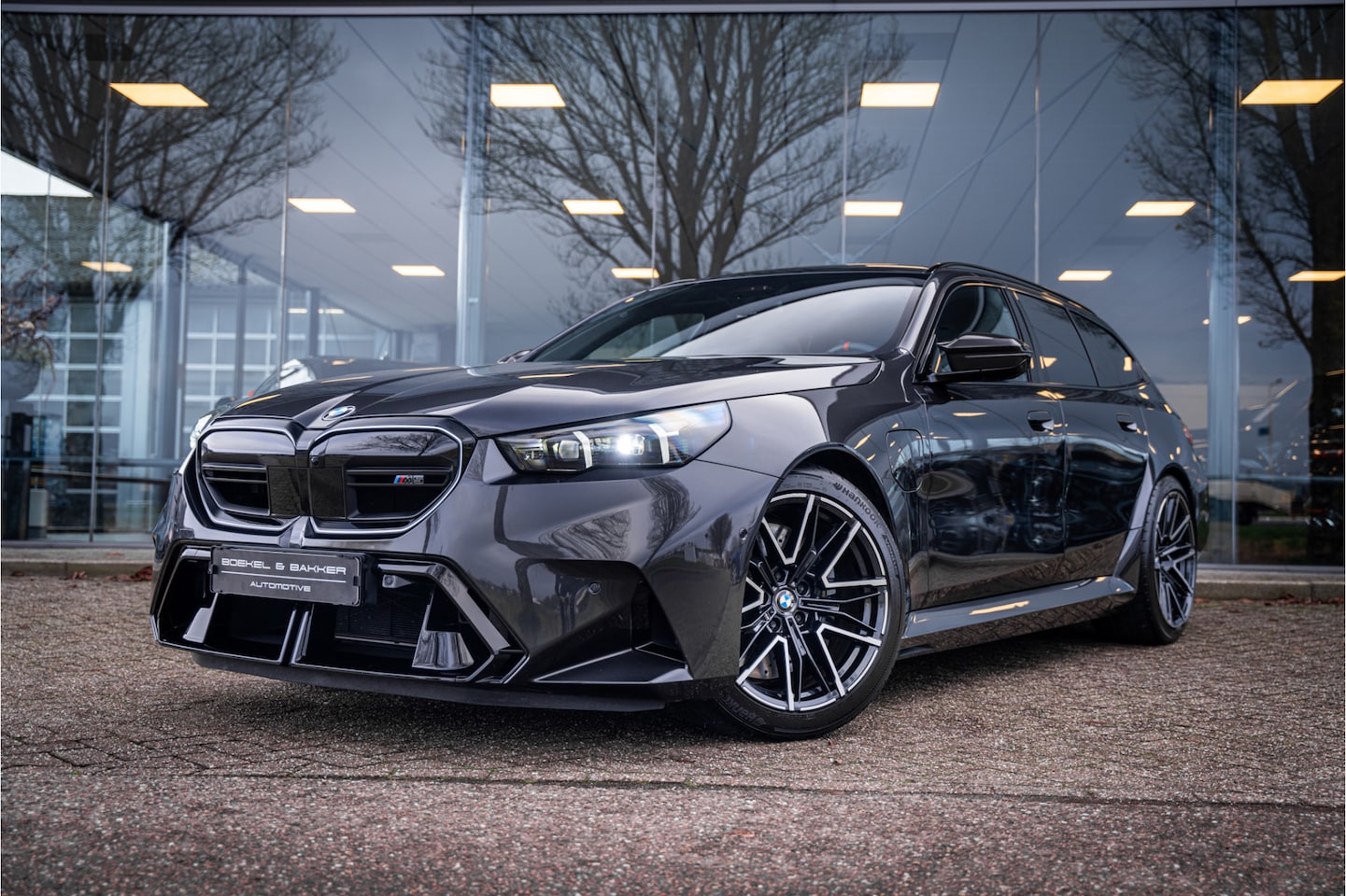 BMW 5-serie Touring - M5 M Drivers Pack ** Panodak ** Trekhaak ** Carbon ** Comfort pack ** Driving Ass. Prof. 2 - AutoWereld.nl