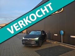 Volkswagen Tiguan - 1.5 eTSI MHEV Elegance| Navi| 360 Camera| Adaptive Cruise | LED Matrix IQLight| Stoel mass