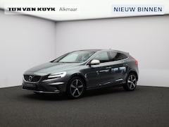 Volvo V40 - 2.0 T4 Business Sport R-Design / Standkachel / Pan. dak / Leder / Park Pilot / Stoelverwar