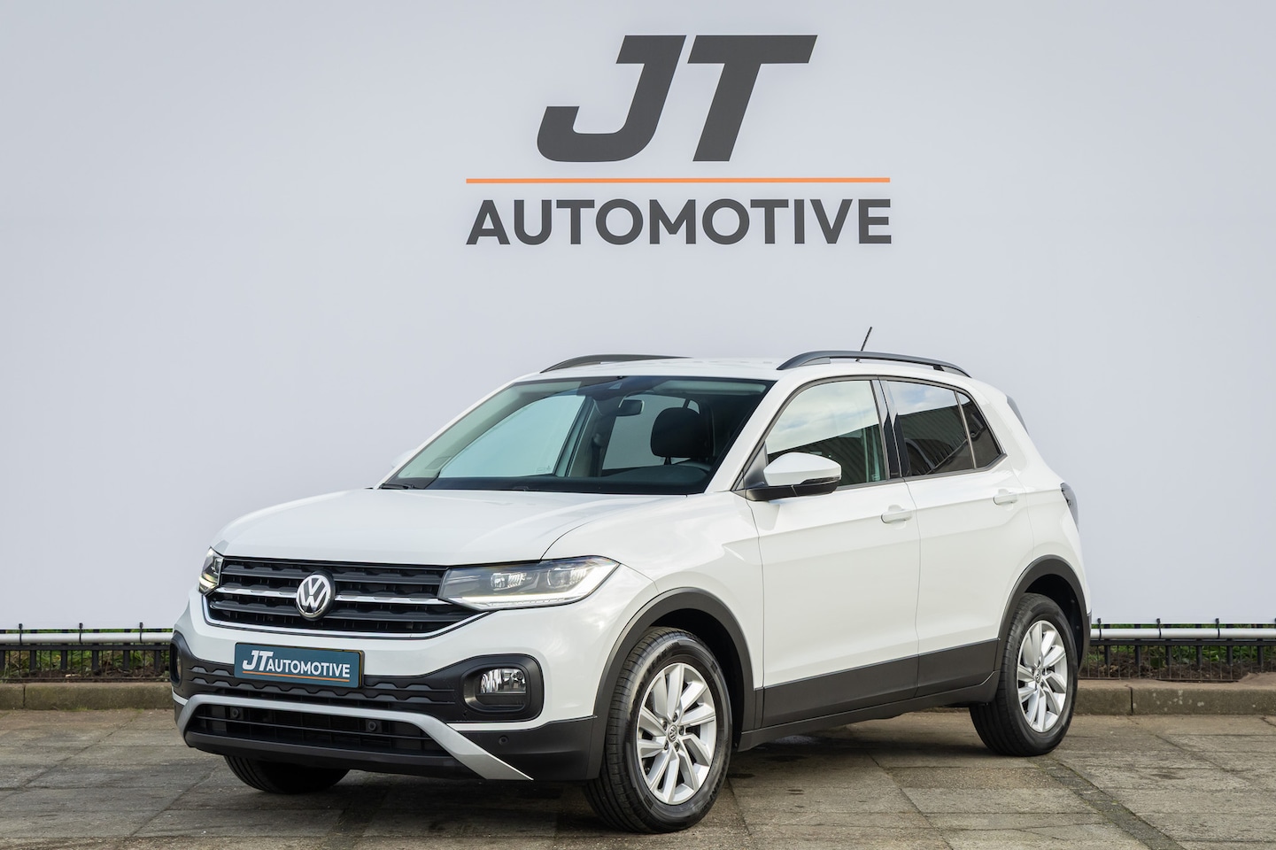 Volkswagen T-Cross - 1.0 TSI Life Bns - AutoWereld.nl