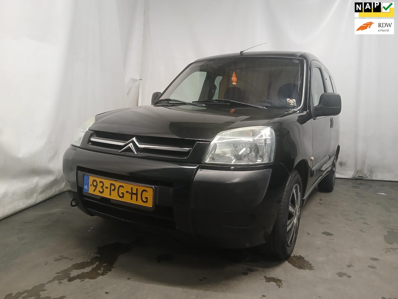Citroën Berlingo - 1.6i Multispace - Koppakking Defect - AutoWereld.nl