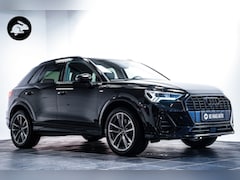 Audi Q3 - 45 TFSI e S-Line ext|Trekhaak|Acc|19 inch|Alcantara