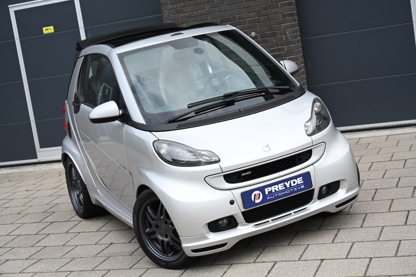 Smart Fortwo cabrio - 1.0 BRABUS Xclusive Cabrio Ceramic Coat, Orig. multimedia/bluetooth, Stoelverwarming, Airc - AutoWereld.nl
