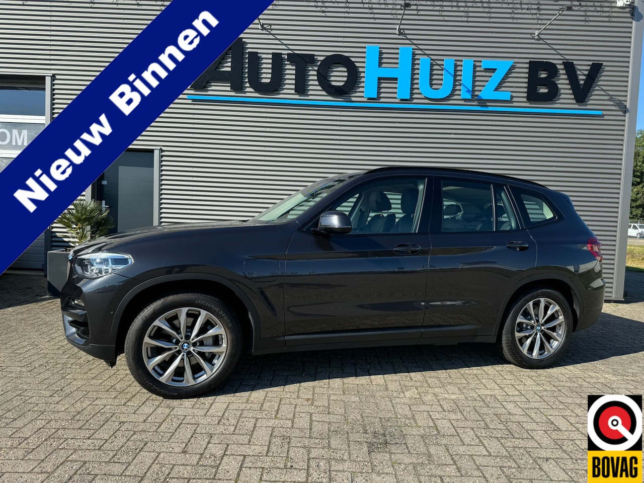 BMW X3 - xDrive30e High Executive Leer Panoramadak Trekhaak Adaptieve LED 19 Inch Keyess Entry Head - AutoWereld.nl