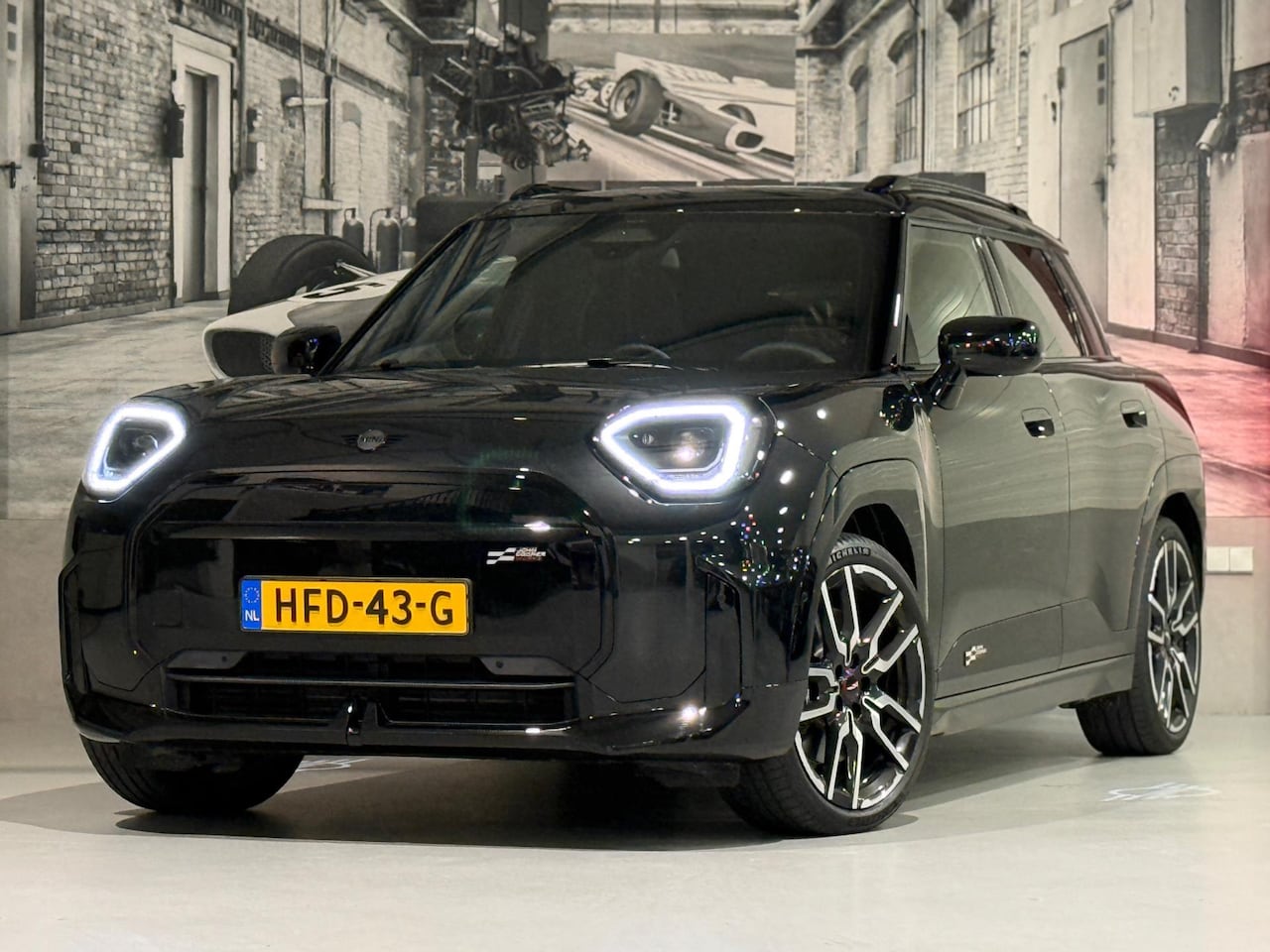 MINI Aceman - SE John Cooper Works M 54.2 kWh - AutoWereld.nl