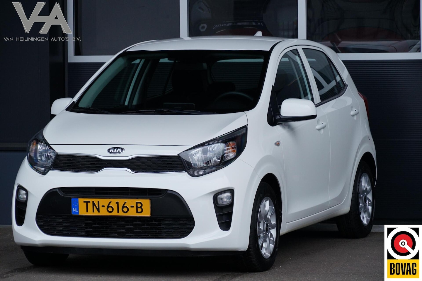 Kia Picanto - 1.0 CVVT ComfortPlusLine Navigator 1.0 CVVT ComfortPlusLine Navigator, CarPlay, cam. - AutoWereld.nl