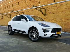 Porsche Macan - 2.0 T Sport Chrono l Luchtvering l Bose l CarPlay l Pano l Camera