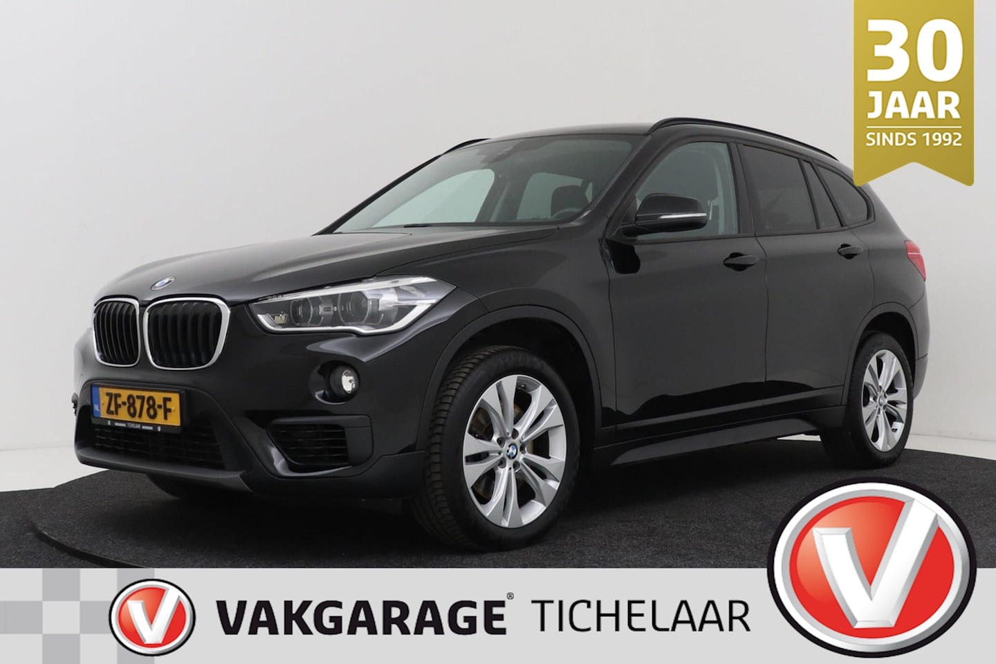 BMW X1 - SDrive20i Executive Edition | Org NL | Head-Up | Recent Ond. | Stoelverwarming | - AutoWereld.nl