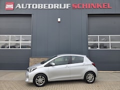 Toyota Yaris - 1.0 VVT-i Lounge