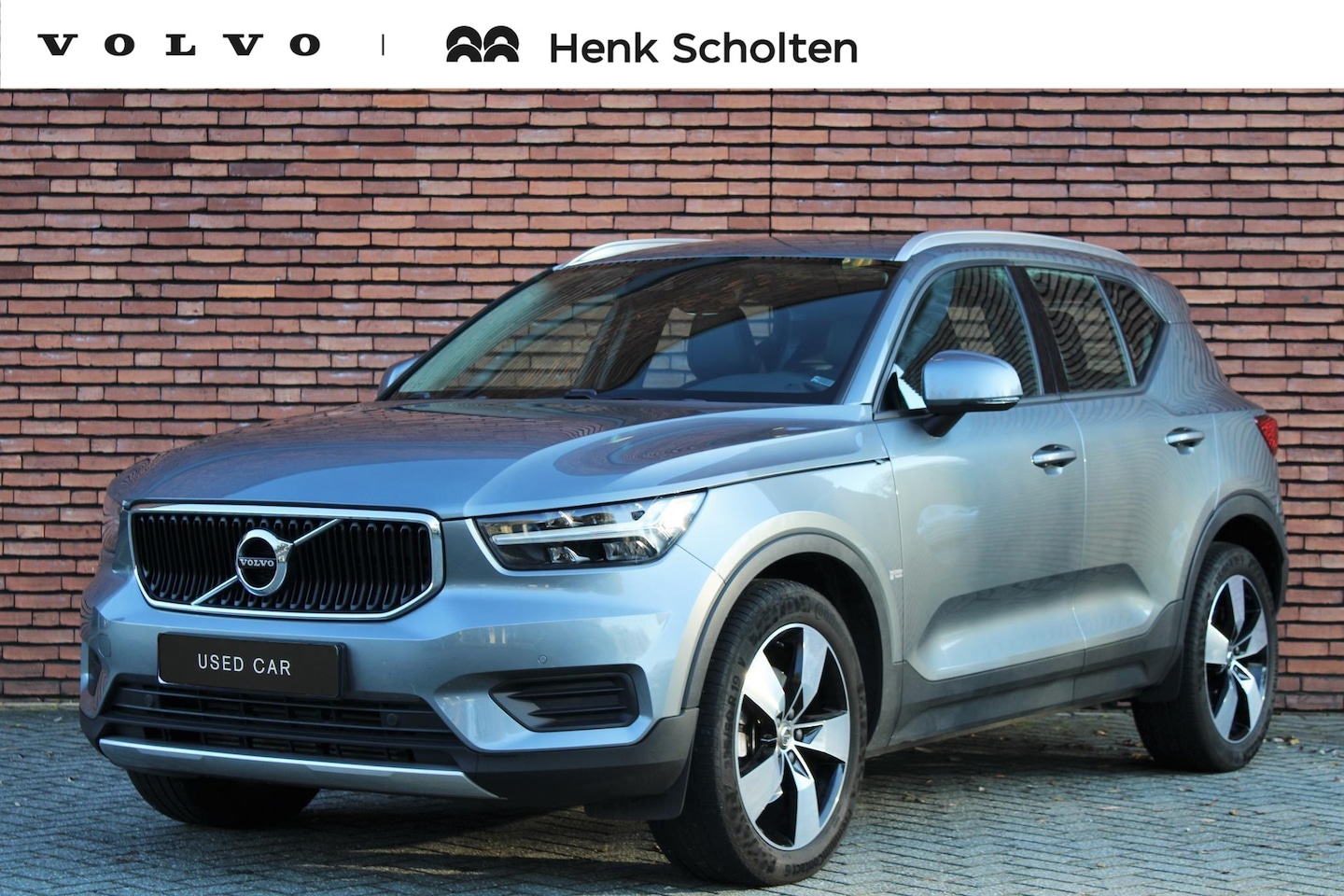 Volvo XC40 - T4 Momentum | Parkeercamera | Keyless Entry | DAB+ | Volvo on Call | 19'' Lichtmetalen Vel - AutoWereld.nl