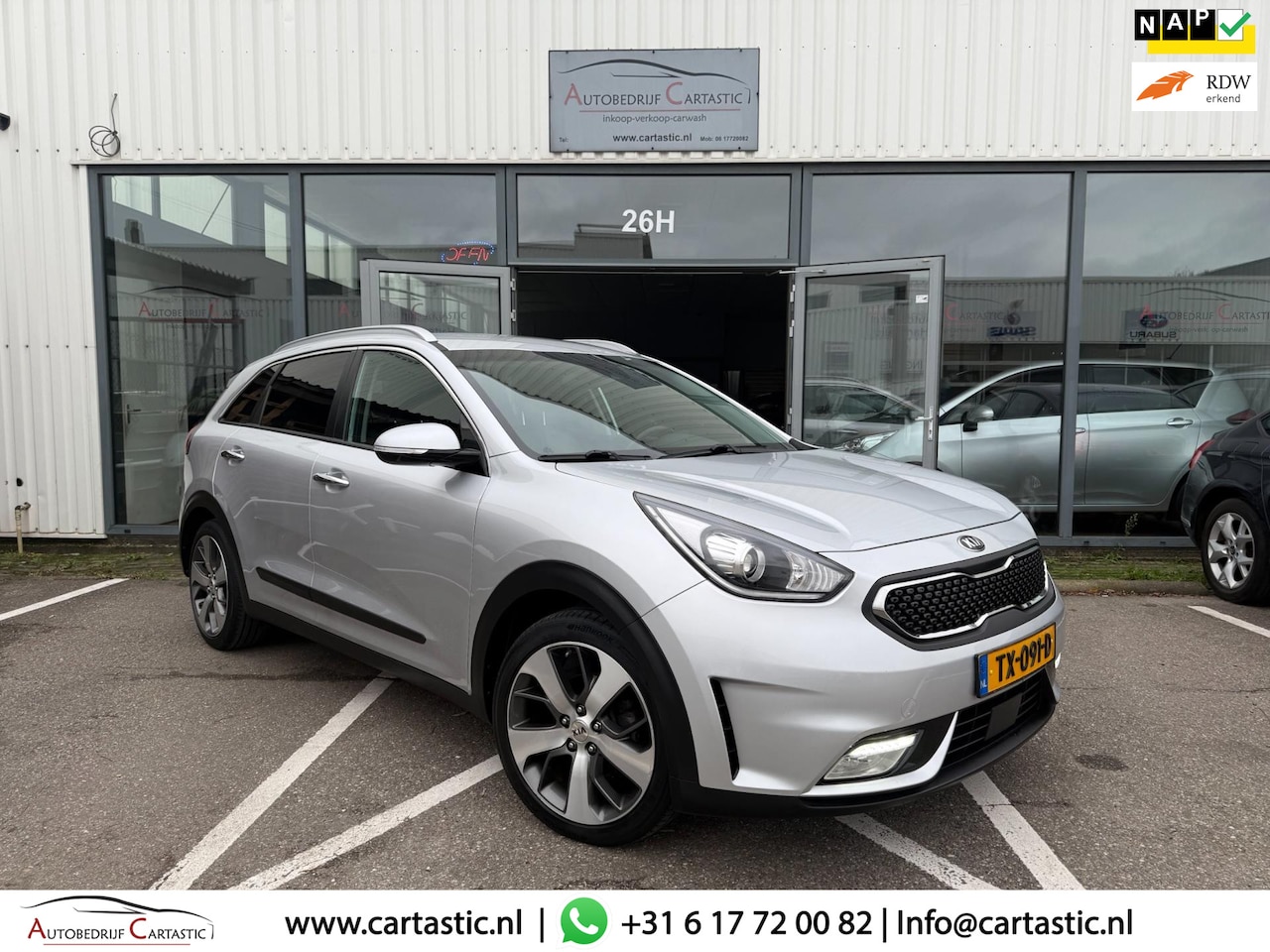 Kia Niro - 1.6 GDi Hybrid BusinessLine KEYLESS | ADAPTIEF CRUISE | LEDER | STUUR/STOEL VERWARMING | V - AutoWereld.nl