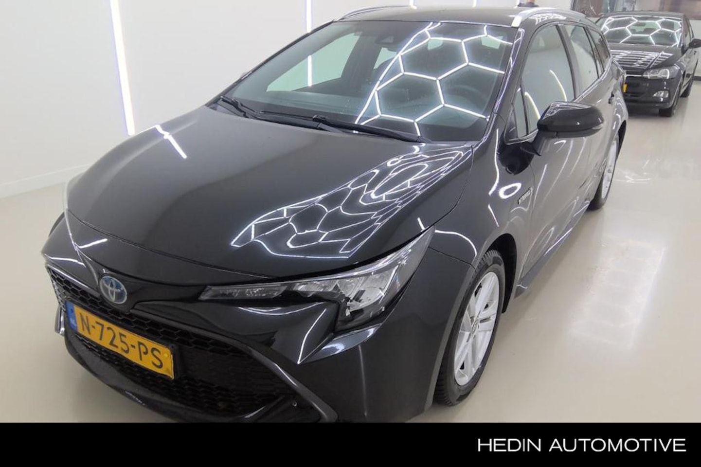 Toyota Corolla Touring Sports - 1.8 Hybrid Active | Navi | 4-Season | Camera | CarPlay/Android Auto | Adaptive Cruise | - AutoWereld.nl