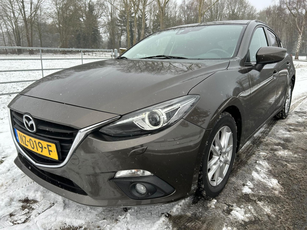 Mazda 3 - 2.0 TS dealer onderhouden topkwaliteit - AutoWereld.nl
