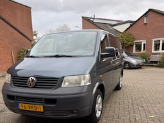 Volkswagen Transporter - 2.5 TDI 300 Rolstoelbus