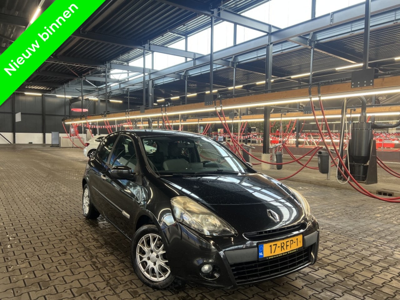 Renault Clio - 1.5 dCi Navigatie|Cruise Control|Airco - AutoWereld.nl