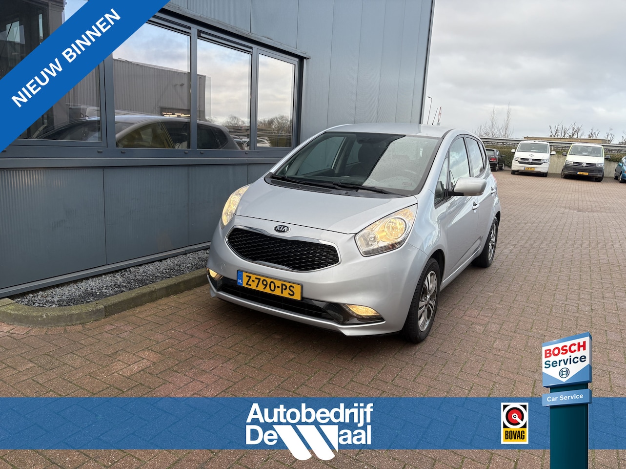 Kia Venga - 1.6 CVVT DynamicPLusLine Automaat CAMERA/CLIMA/CRUISE/PDC/TREKHAAK/WINTERPACK - AutoWereld.nl