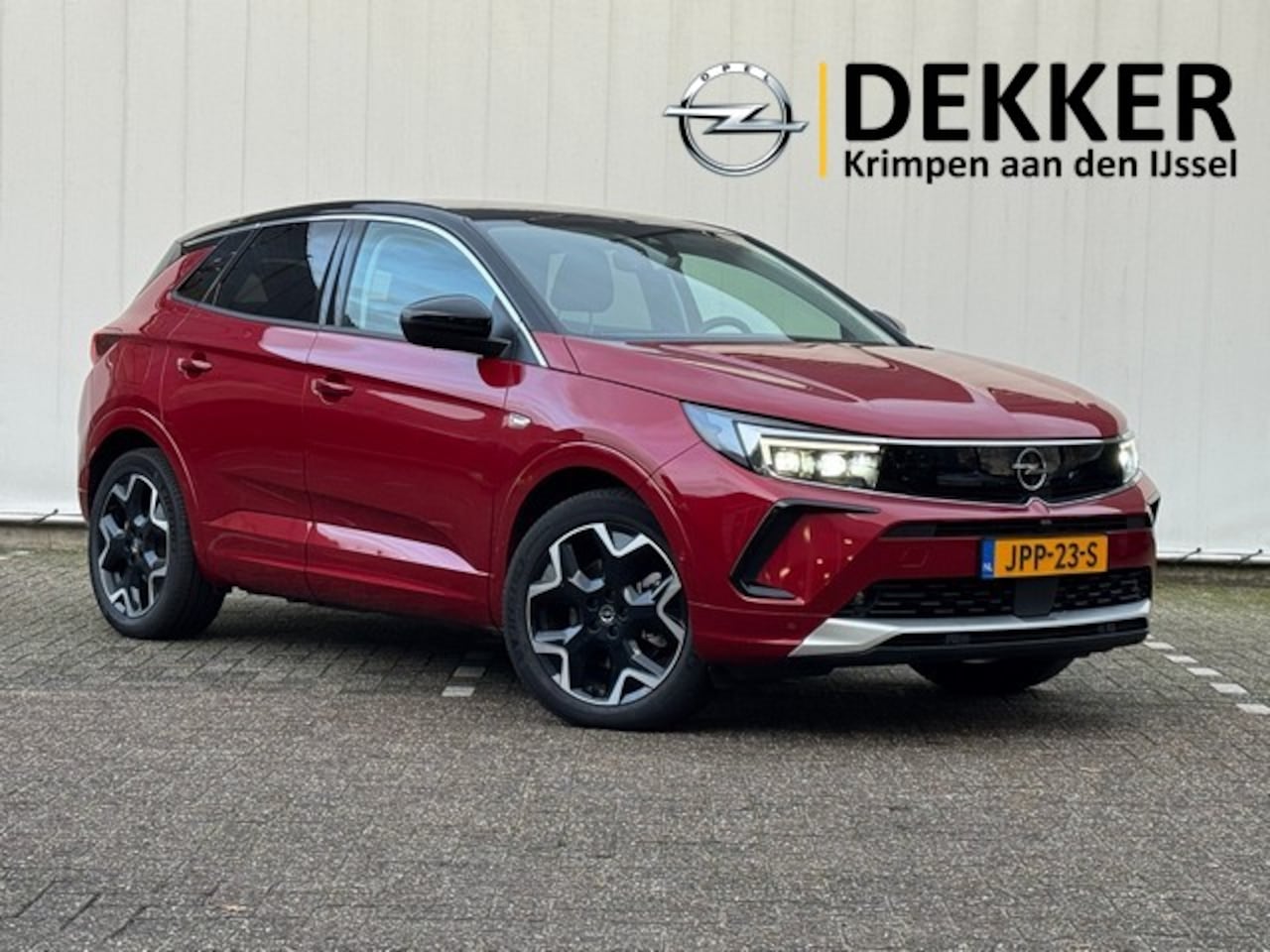 Opel Grandland - 1.6 Turbo Plug-In Hybrid Elegance met Navi/Camera, Trekhaak, 19inch, Winterpakket - AutoWereld.nl