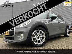 MINI Cooper - 1.5 Busines Edition*APK 11-2027* AUTOMAAT+NL-AUTO+1EIG+NAVI+FULL LED+HARMAN KARDON+CLIMATE