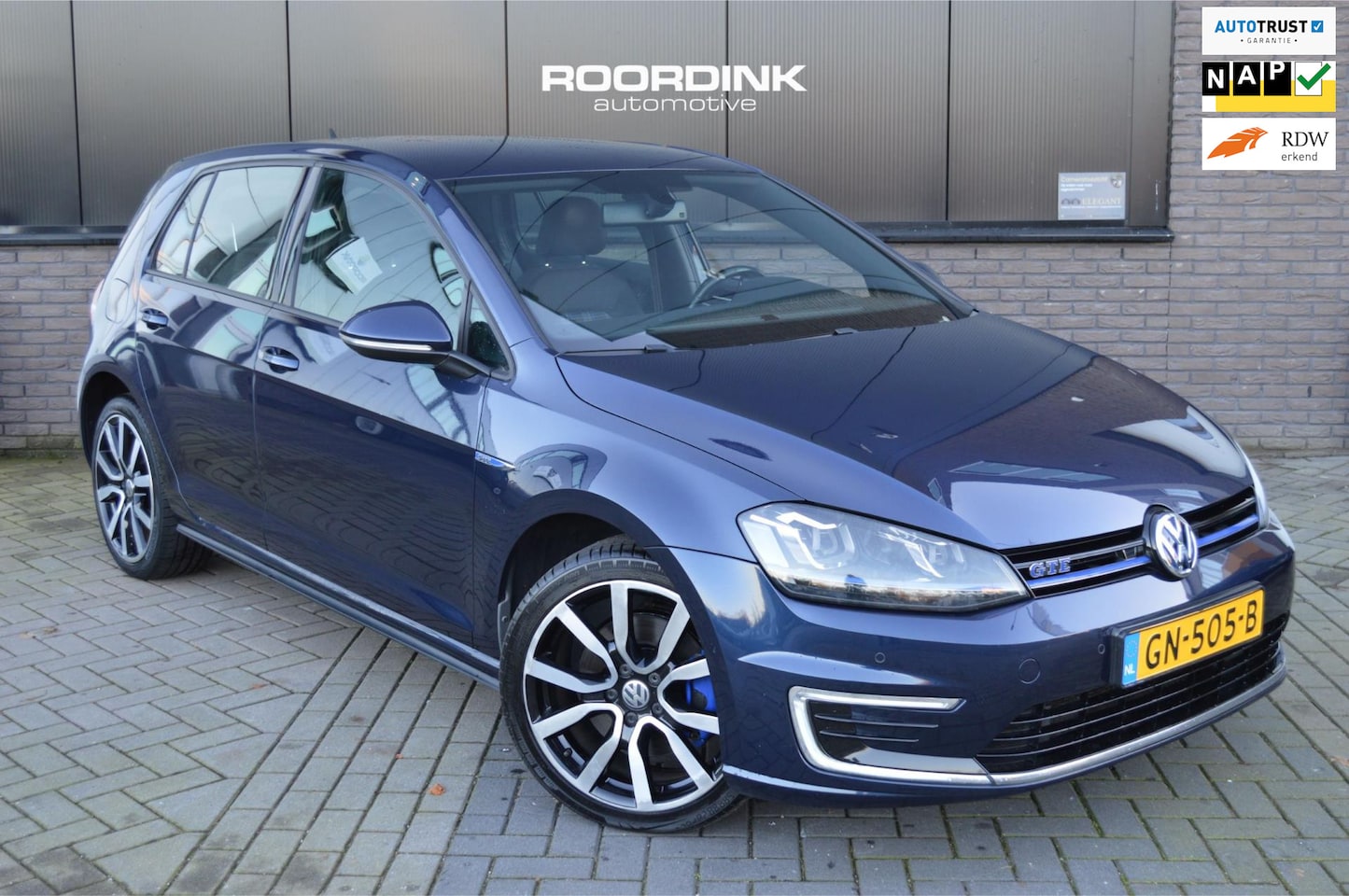 Volkswagen Golf - GTE|Clima|Camera|Navi|2e eigenaar! - AutoWereld.nl
