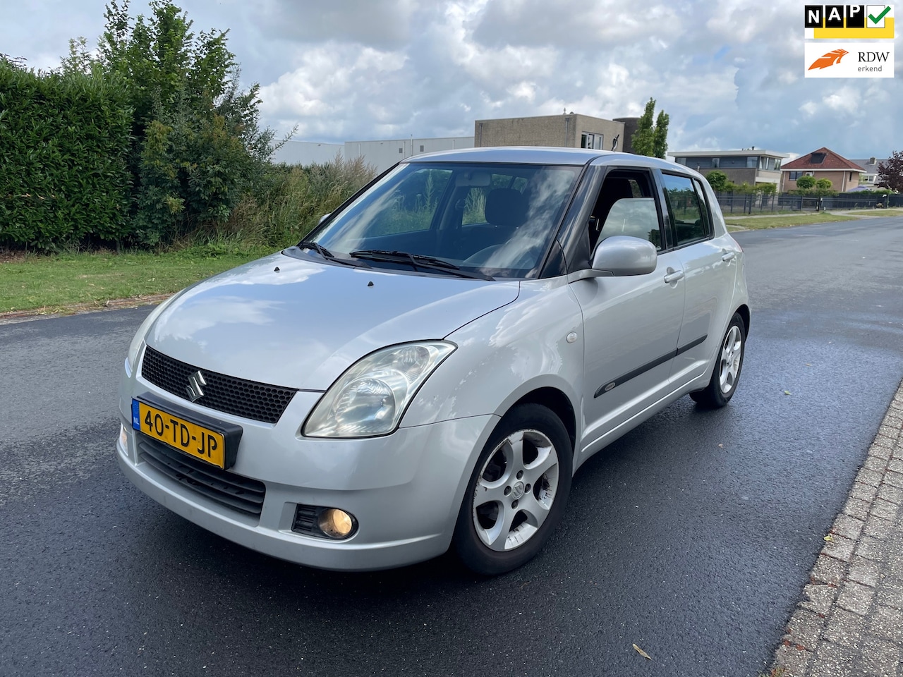 Suzuki Swift - 1.3 Shogun APK/NAP/VELGEN - AutoWereld.nl