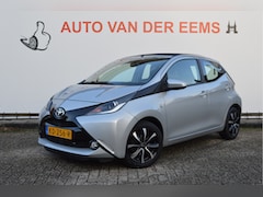Toyota Aygo - 1.0 VVT-i x-wave NL-auto / Cabriodak / Camera / Lmc / Airco