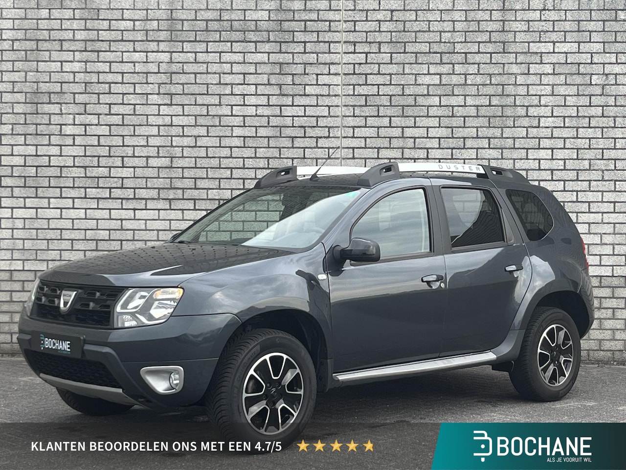 Dacia Duster - 1.2 TCe 4x2 Blackshadow | Dealer onderhouden | Trekhaak | Stoelverwarming | Achteruitrijca - AutoWereld.nl
