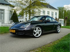 Porsche 911 - [996] 3.4 Carrera 4 Coupé l Millennium Edition l Nr. 572/911 l Collectors-item