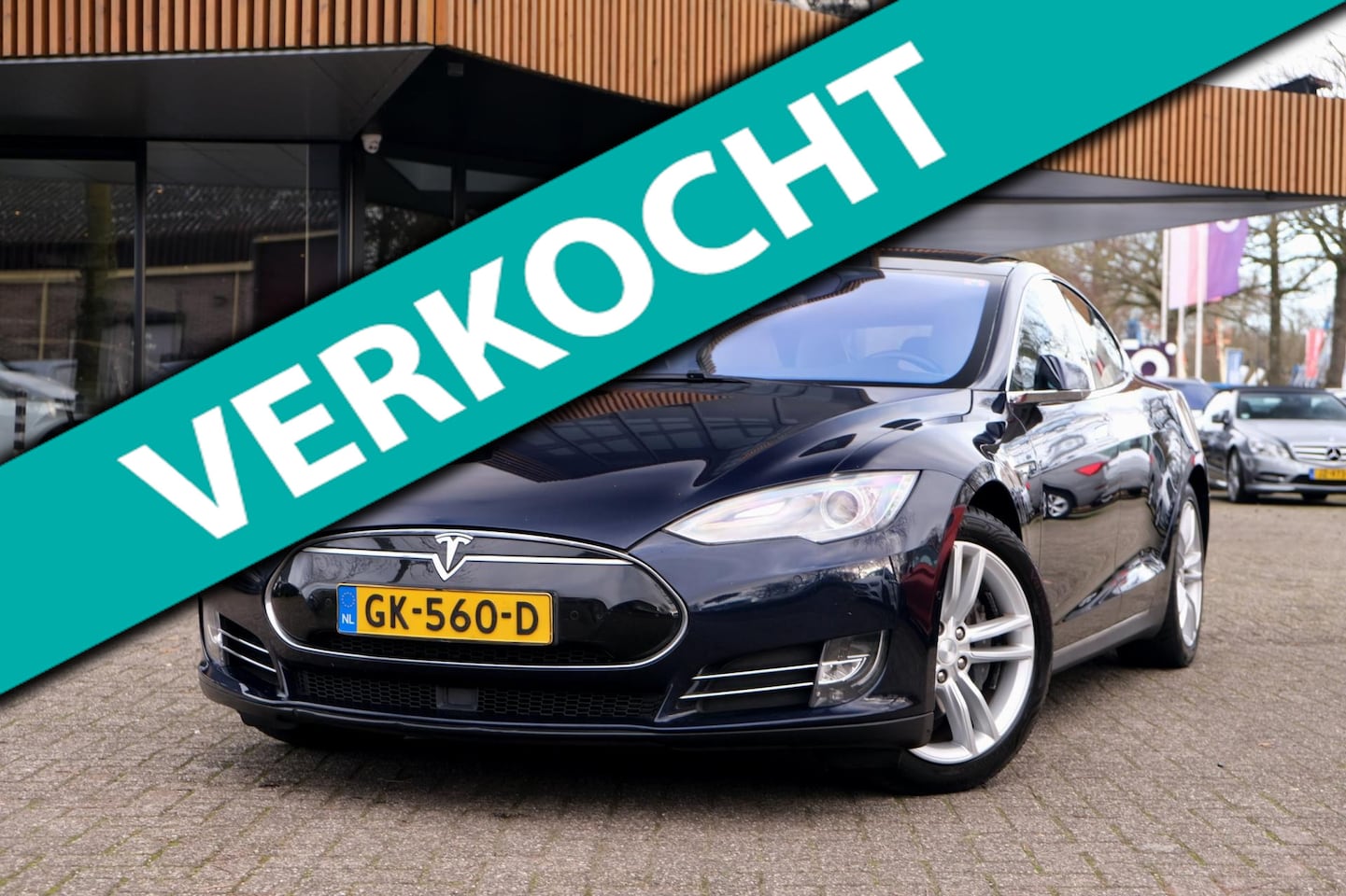 Tesla Model S - 85D Base Free Supercharge CCS Autopilot Winterpakket Premium Audio - AutoWereld.nl