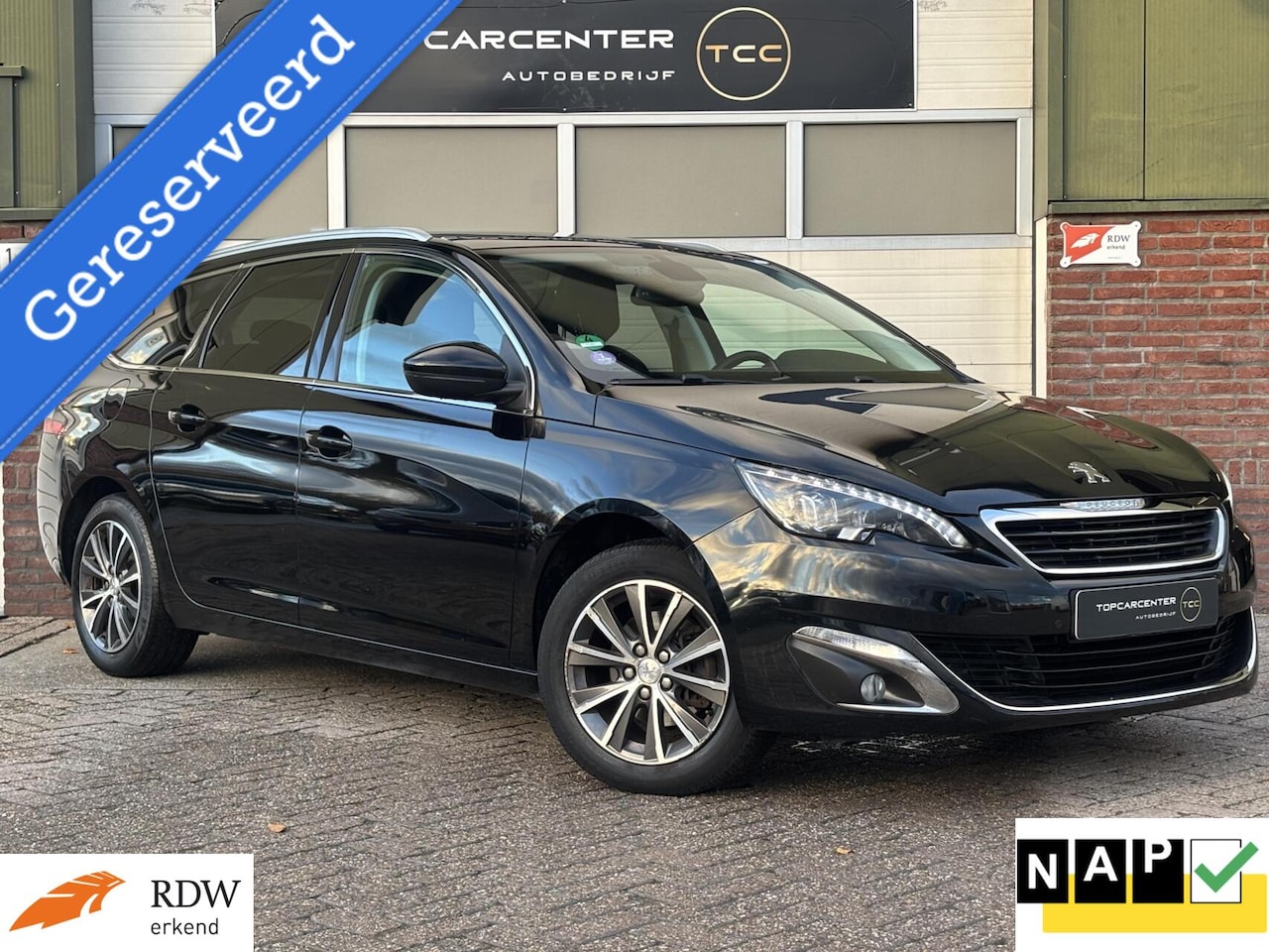Peugeot 308 SW - 1.2 Blue Leas/PANO/NAVI/CRUISE/PARKS/APK/NAP - AutoWereld.nl