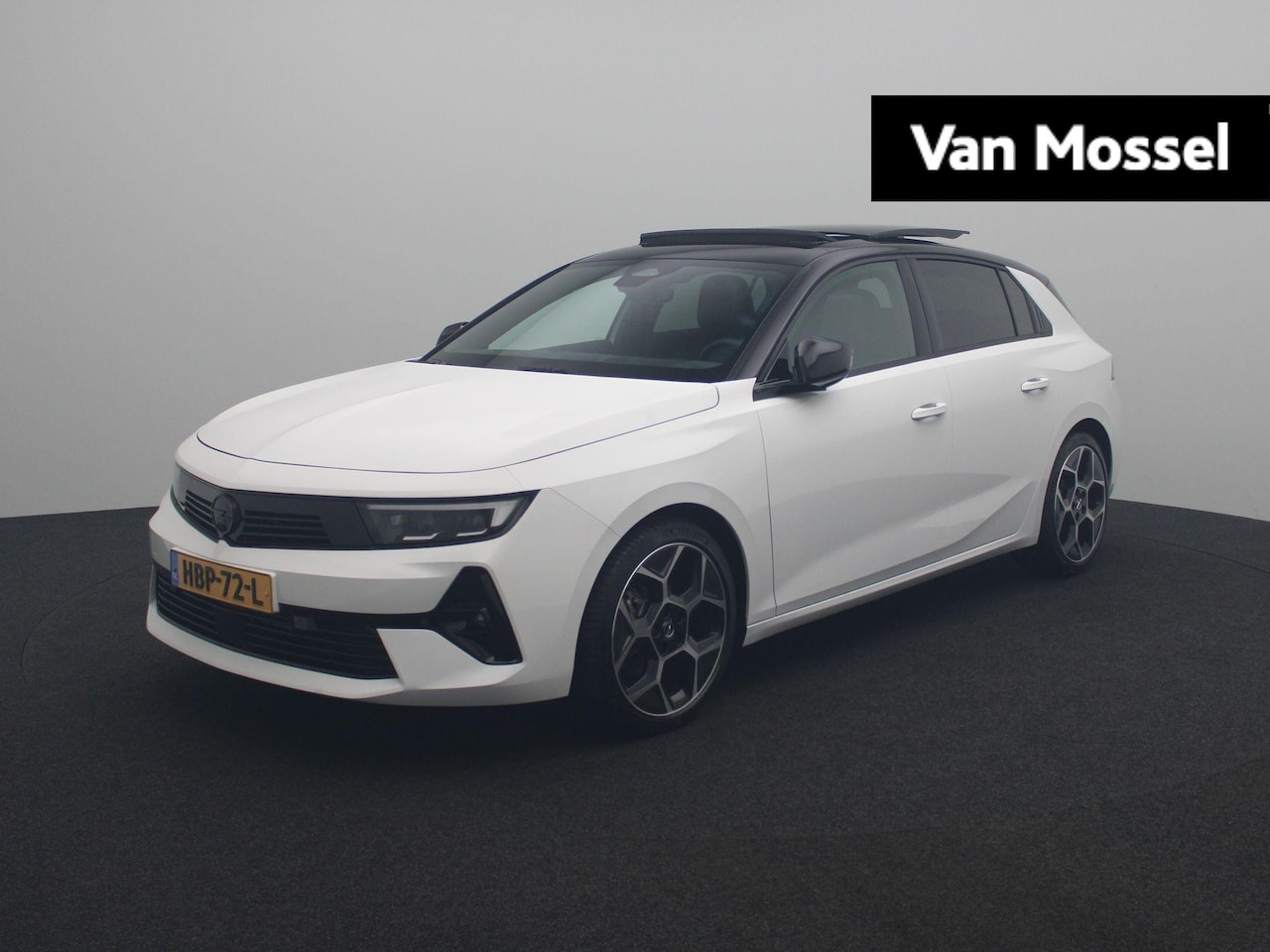 Opel Astra - 1.2 Turbo Hybrid Ultimate || ALCANTARA BEKLEDING || 6.375km! || - AutoWereld.nl