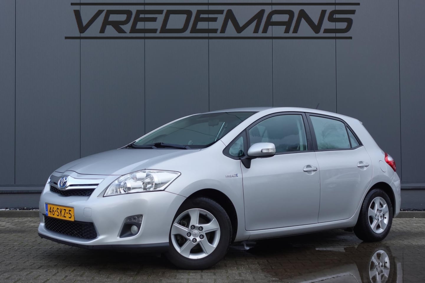 Toyota Auris - 1.8 Full Hybrid Aspiration DEALERONDERH. - AutoWereld.nl
