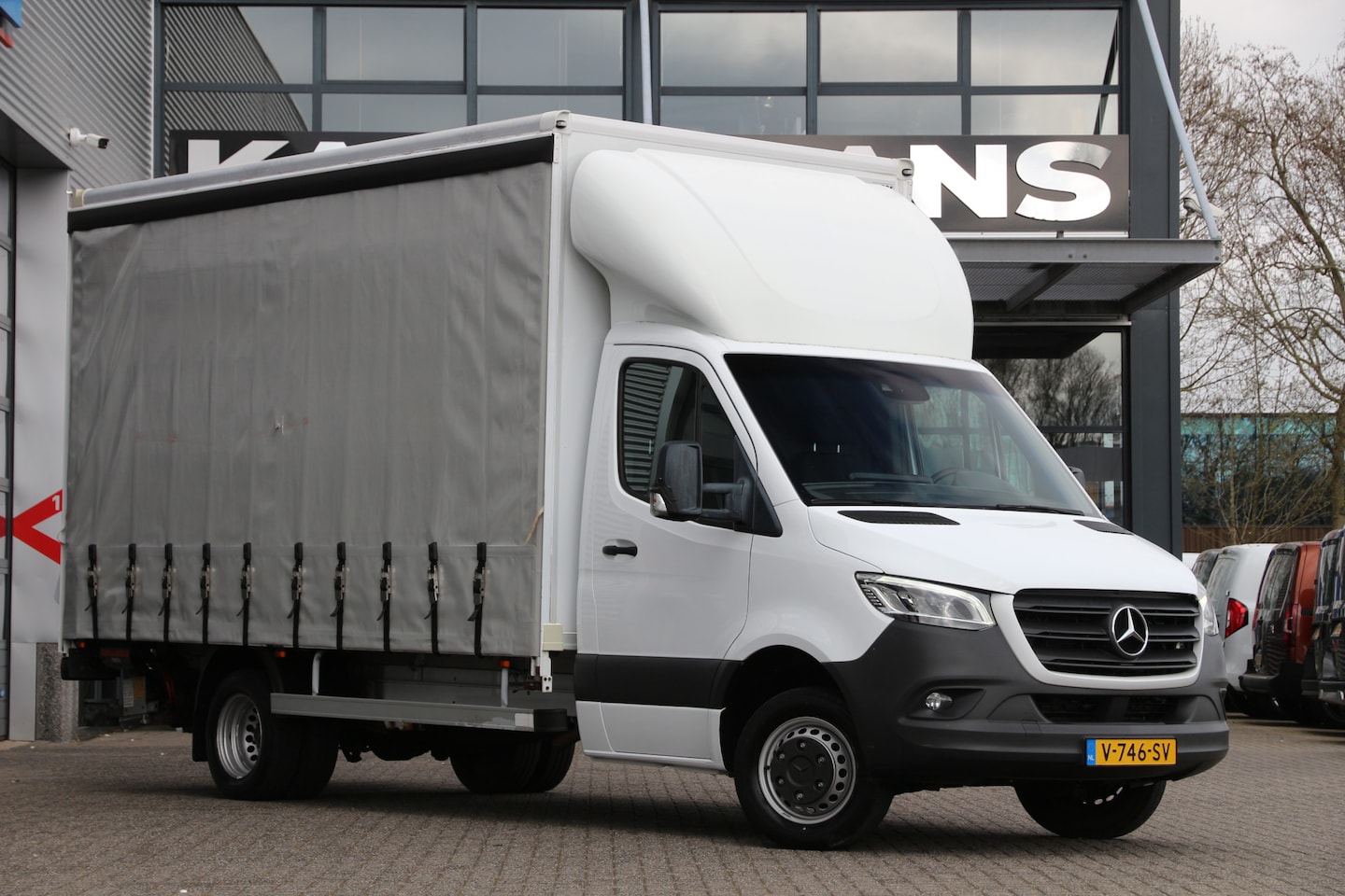Mercedes-Benz Sprinter - 516 CDI | Aut. | Zeilenwagen | 440x213x232 | Laadklep | Clima.. - AutoWereld.nl