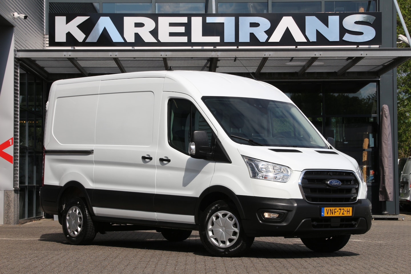 Ford Transit - 2.0 TDCI 170PK | Aut. | L2H2 | Camera | Stoelverwarming | Airco.. - AutoWereld.nl