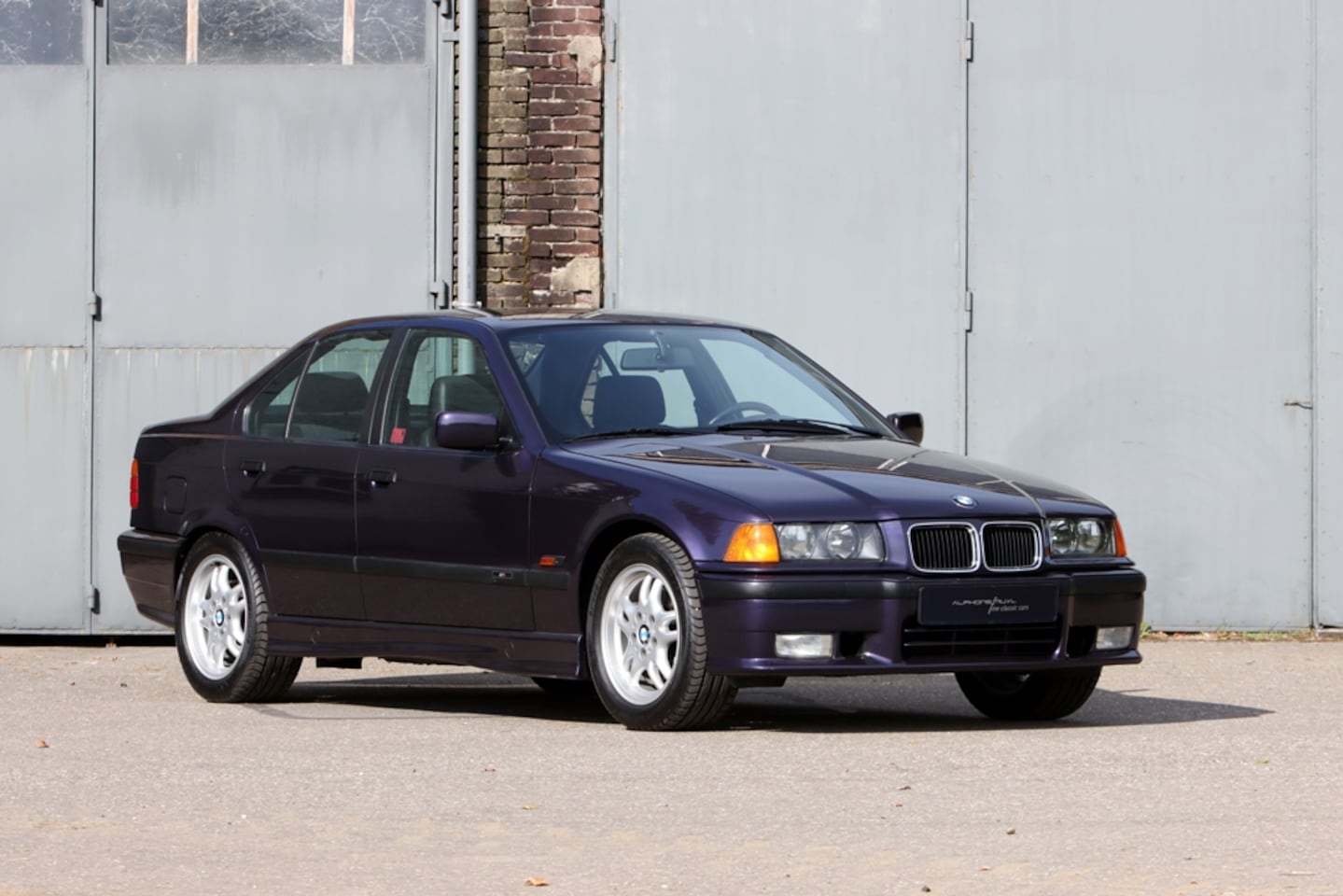 BMW 3-serie - 320i M Sport-Pakket 1.Owner / German car - AutoWereld.nl