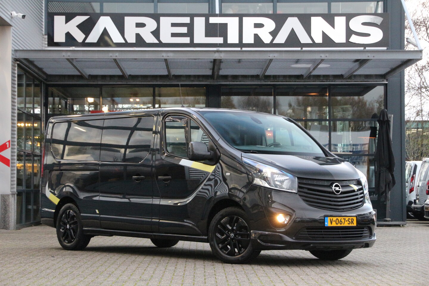Opel Vivaro - 1.6 CDTI | Sport | Irmscher 014/200 | Camera | Cruise | Clima.. - AutoWereld.nl