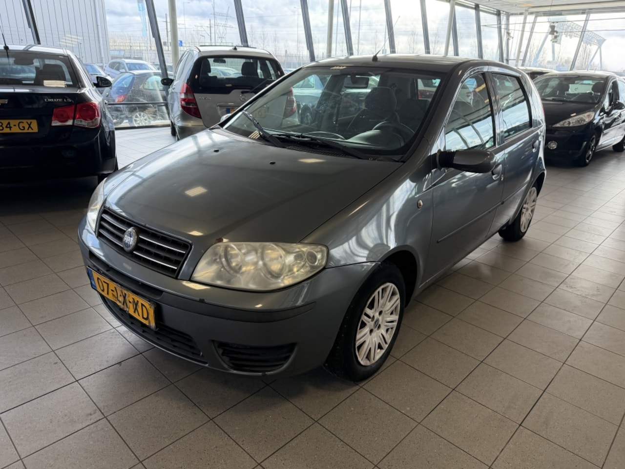 Fiat Punto - 1.4-16V Dynamic 1.4-16V Dynamic - AutoWereld.nl