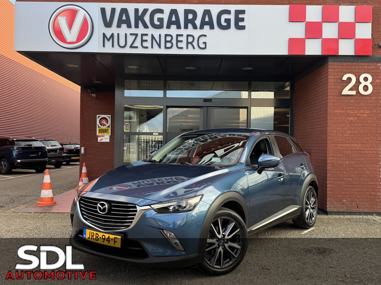 Mazda CX-3 - 2.0 SkyActiv-G 120 GT-M Line // LED // NAVI // CAMERA // HUD // KEYLESS // HALF-LEDER - AutoWereld.nl