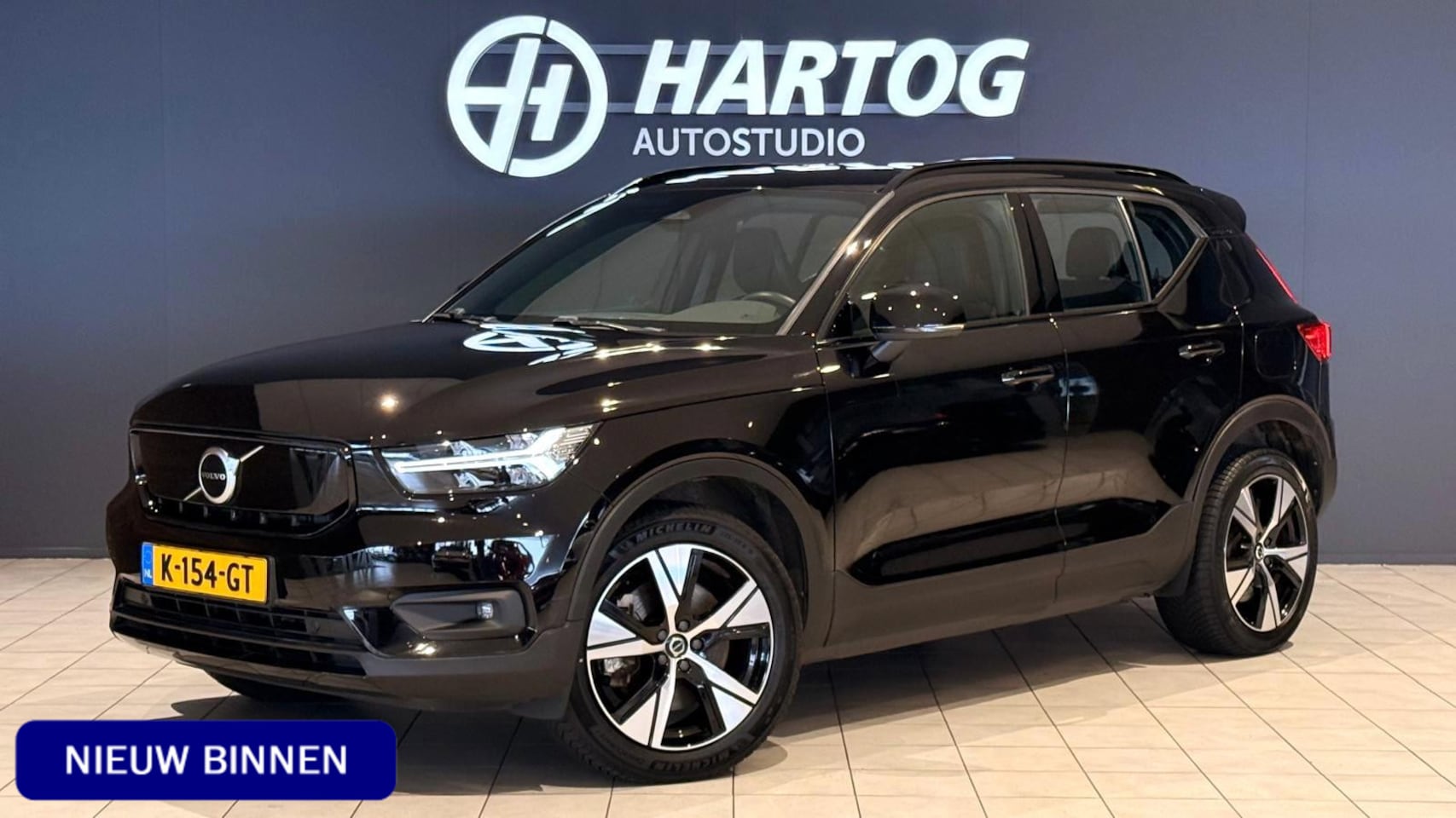 Volvo XC40 - Recharge P8 AWD R-Design 408pk + MEMORY / CAMERA / STOEL+STUURVERWARMING - AutoWereld.nl