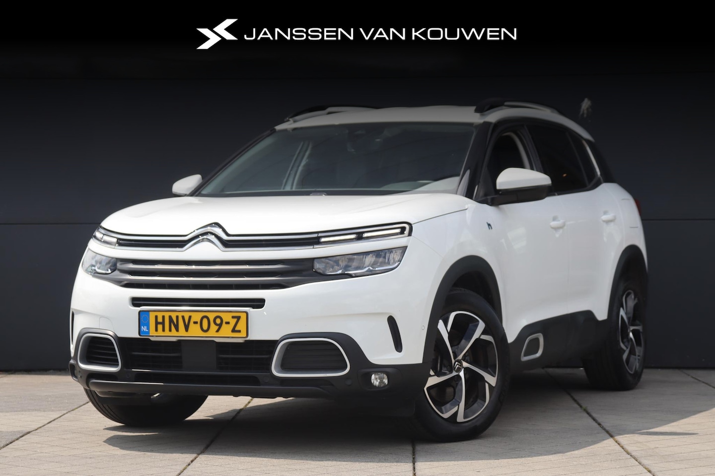 Citroën C5 Aircross - 1.6 Plug-In Hybrid Leder/Alcantara / Stoelverwarming / Navigatie / Camera / Keyless - AutoWereld.nl