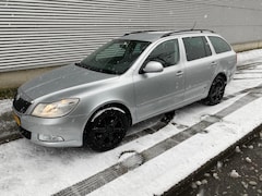 Skoda Octavia Combi - 1.2 TSI Ambition Business Line EXPORT PRIJS ZIE FOTOS