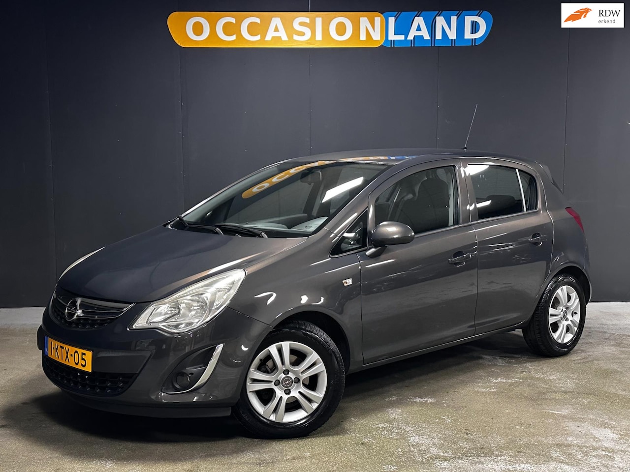 Opel Corsa - 1.2-16V Design Edition|AUTOMAAT|BLUETOOTH|NAVI|AIRCO|15INCH| - AutoWereld.nl