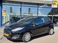 Ford Fiesta - 1.0 Style Airco Navi Bluetooth Elek.Pakket NAP NL-Auto