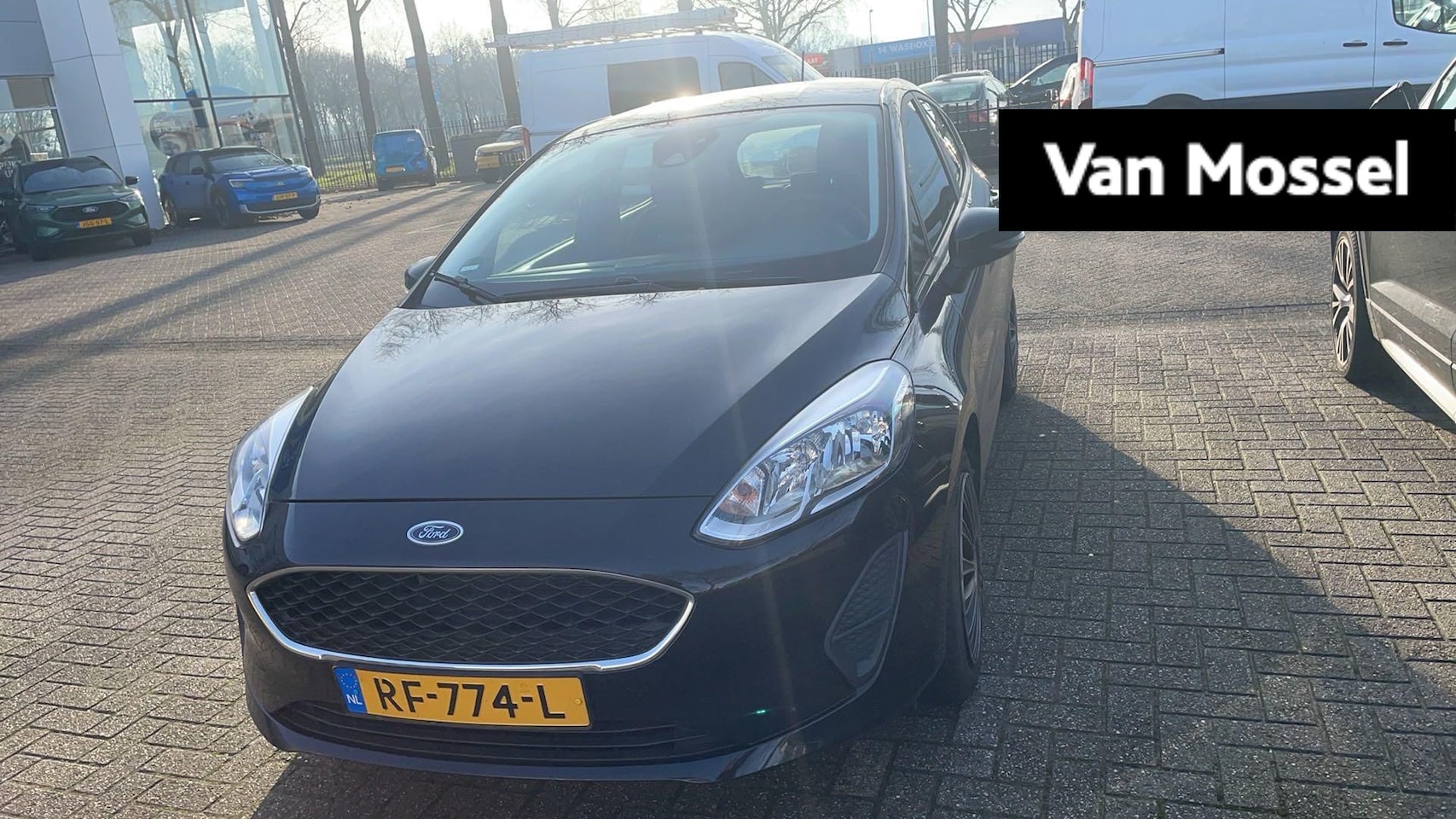 Ford Fiesta - 1.1 Trend Navigatie / Cruisecontrole / Parkeersensoren - AutoWereld.nl