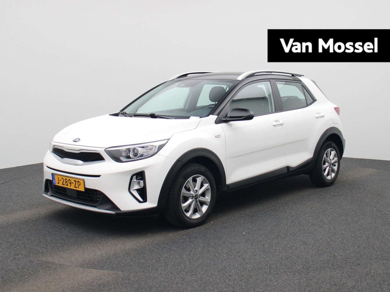 Kia Stonic - 1.0 T-GDi MHEV DynamicLine | LMV | Navigatie | Parkeer sensoren | Climate control | Blueto - AutoWereld.nl
