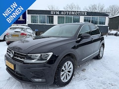Volkswagen Tiguan - 1.5 TSI ACT Comfortline Business AUT. |PANO| ADAPTIVE CRUISE| STOELVERWARMING| ELEK. ACHTE